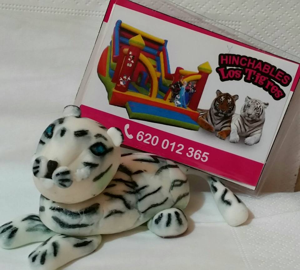 logo-hinchables-los-tigres